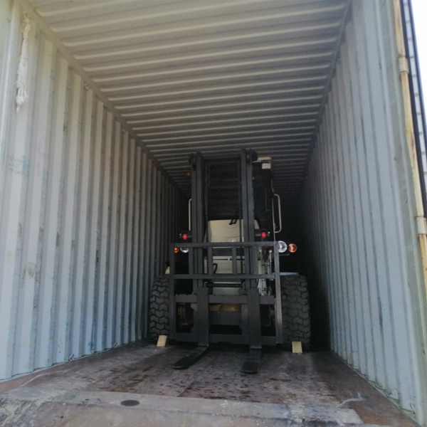 forklift to Singapore